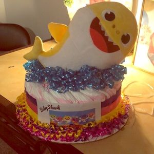 Baby shark Toddler pull up cake